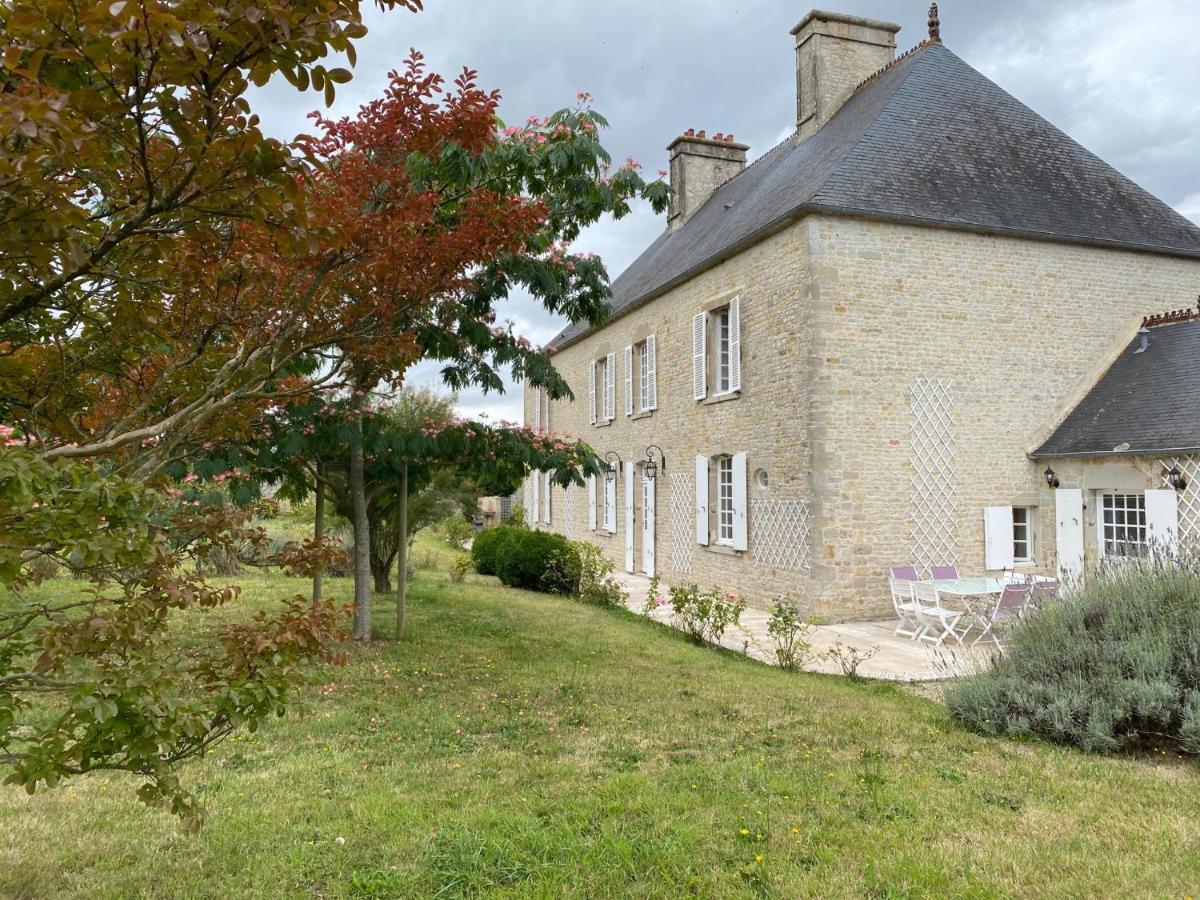 La Cour D'Audouville Audouville-la-Hubert Exterior foto